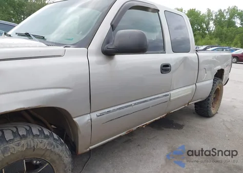 2004 Chevrolet Silverado 1500 Ls из США, поврежденный, VIN 1GCEK19T34E275972